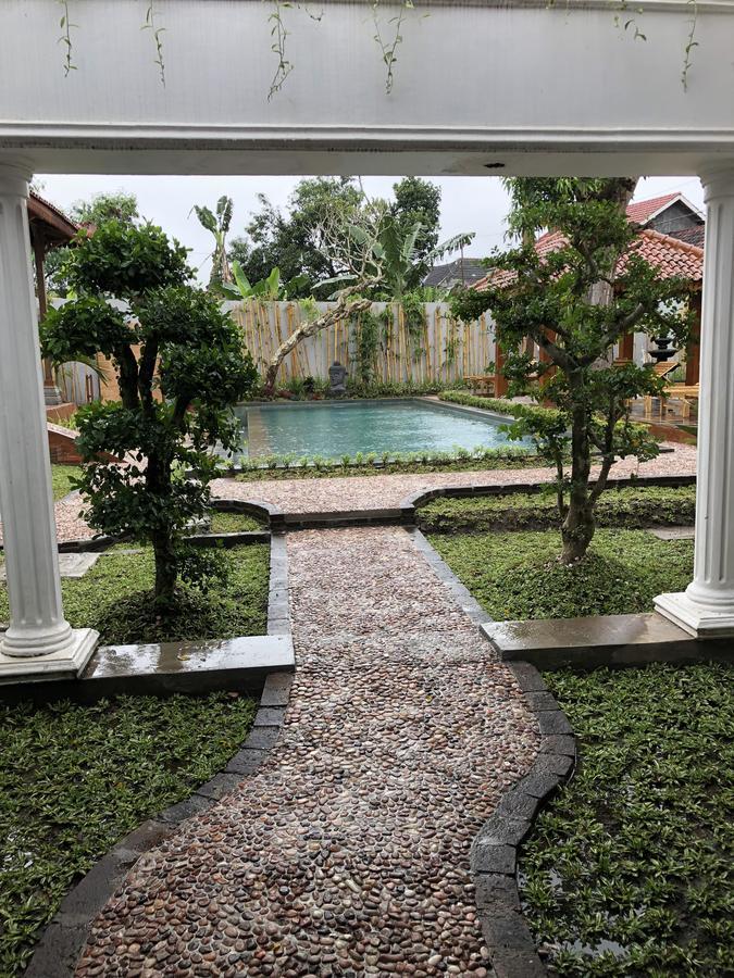 Rumah Dharma 3 Grha Timoho Yogyakarta Exterior photo